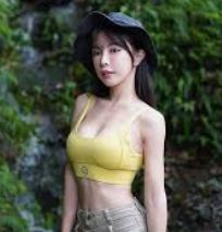精选体验推荐位